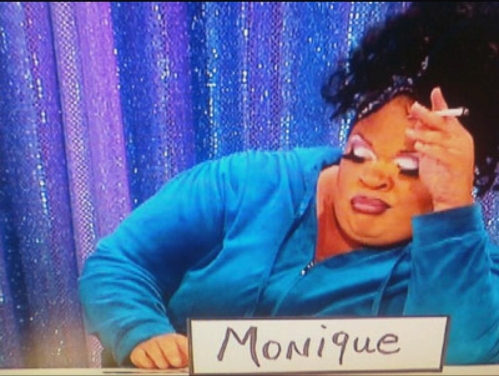 Drag Race | 8 Queens eliminadas logo após uma vitória 3 Stacy Layne Matthews como MoNique em RuPaul's Drag Race (Reprodução)