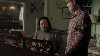 Frank (Murray Bartlett) e Bill (Nick Offerman) em The Last of Us