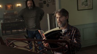 Frank (Murray Bartlett) e Bill (Nick Offerman) em The Last of Us