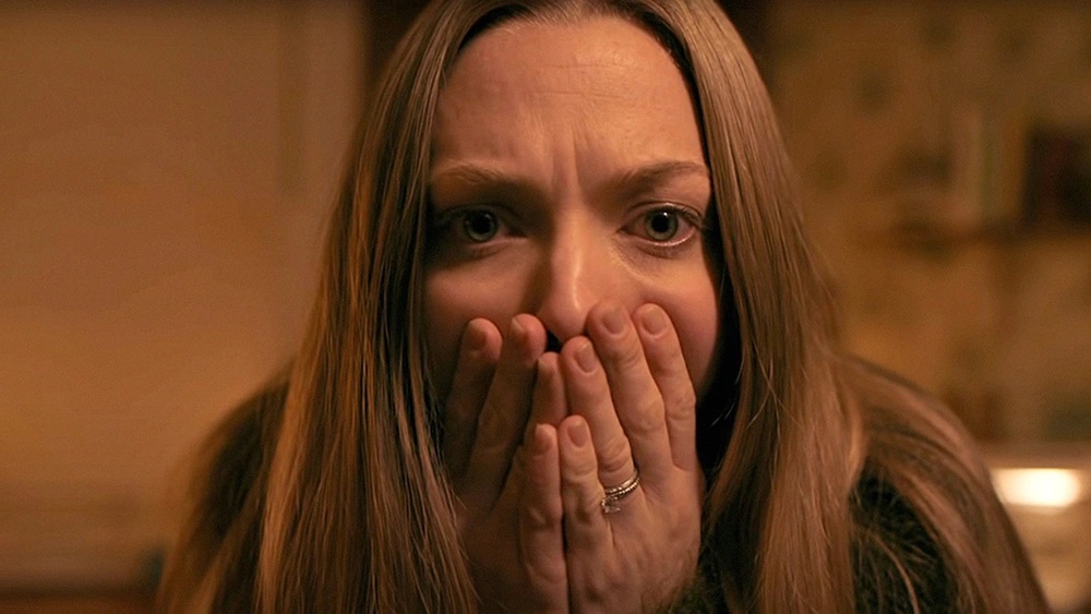 Amanda Seyfried como Catherine Claire em Vozes e Vultos (Divulgação)