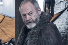 Liam Cunningham como Davos em Game of Thrones