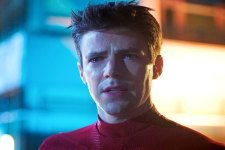 Grant Gustin como Barry Allen em The Flash (Reprodução / DC)