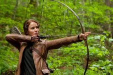 Katniss (Jennifer Lawrence) em Jogos Vorazes (Reprodução)