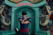 Mackenyu como Zoro no live-action de One Piece (Divulgação / Netflix)