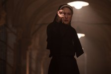 Taissa Farmiga como Irmã Irene em A Freira 2 (Divulgação / Warner Bros.)