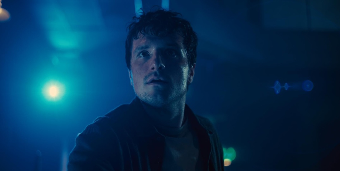 Josh Hutcherson em Five Nights at Freddy's - O Pesadelo Sem Fim (Reprodução  / Universal Picutures)