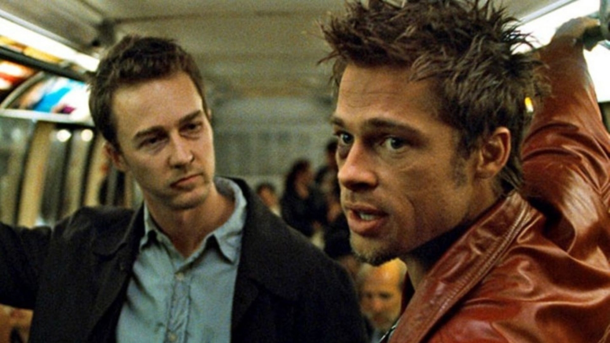Edward Norton e Brad Pitt em cena de Clube da Luta (Reprodução)