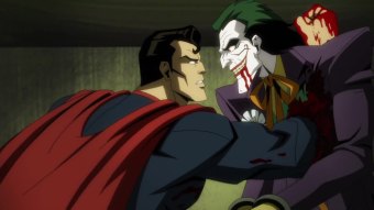 Superman e Coringa em cena de Injustice (Reprodução / Warner Bros. Animation)