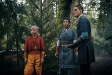 Gordon Cormier, Kiawentiio, Ian Ousley em Avatar: O Último Mestre do Ar (Divulgação / Netflix)