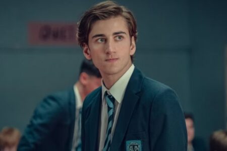 Sebastian Croft como Ben Hope em Heartstopper (Reprodução / Netflix)