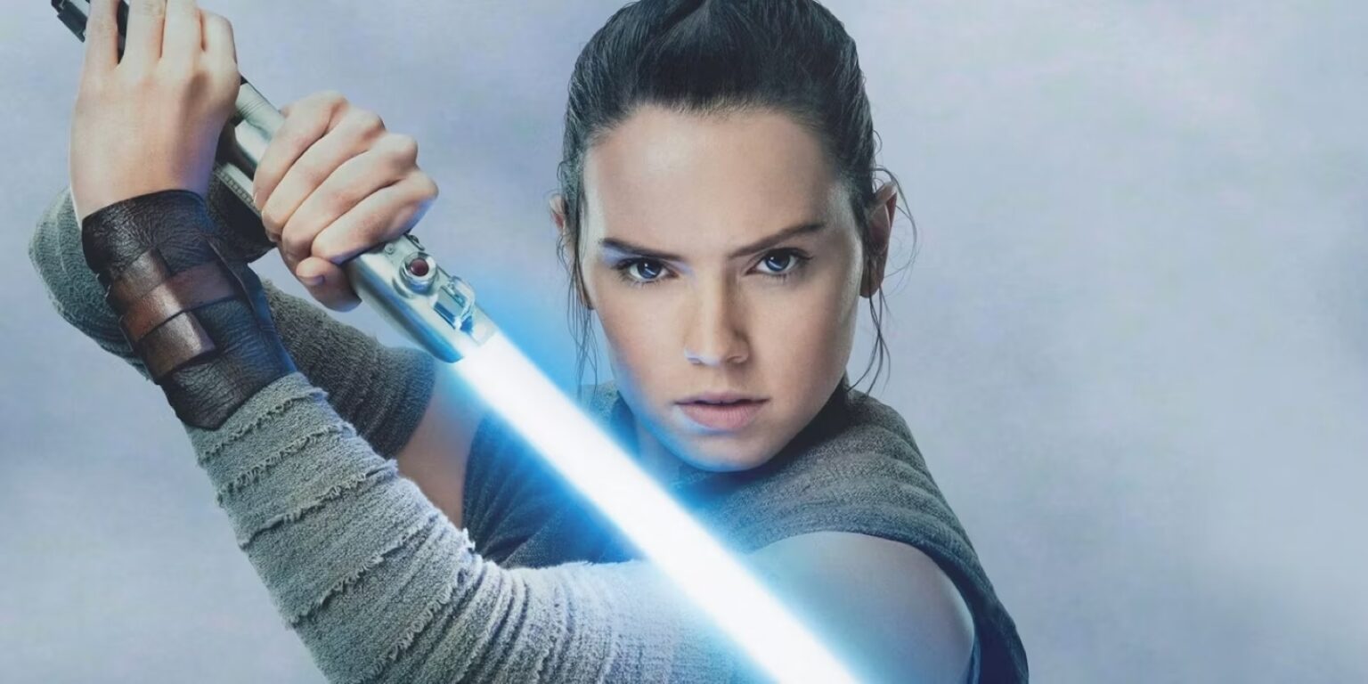 Salário de Daisy Ridley em novo filme de Star Wars é o mesmo de Margot Robbie Daisy Ridley como Rey em Star Wars (Divulgação)