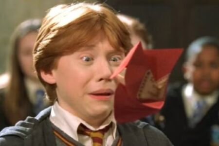 Toda vez que um personagem de Harry Potter recebeu um gritador Rupert Grint como Ron Weasley em Harry Potter e a Câmara Secreta (Reprodução)