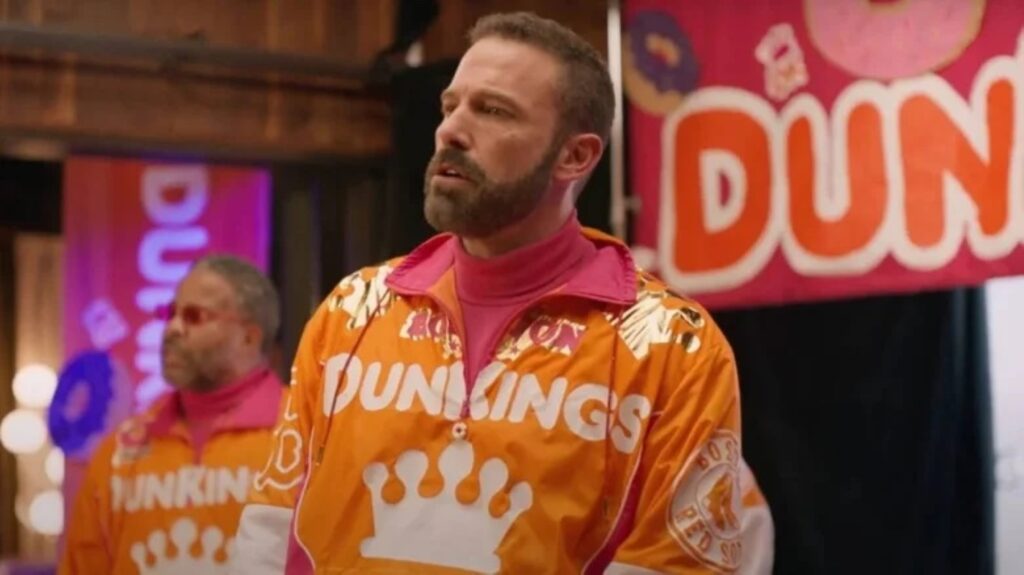 Ben Affleck em comercial da Dunkin' (Reprodução / YouTube)