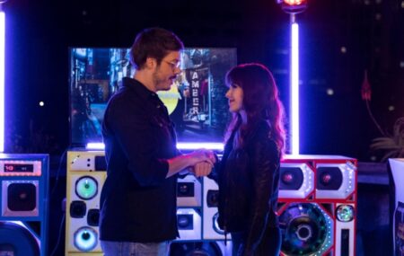 Sandy Leah e Fabio Porchat em cena de Evidências do Amor (Reprodução / Warner Bros.)