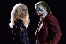 Lady Gaga como Harley Quinn e Joaquin Phoenix como Coringa em foto de Coringa 2 (Reprodução / Instagram)