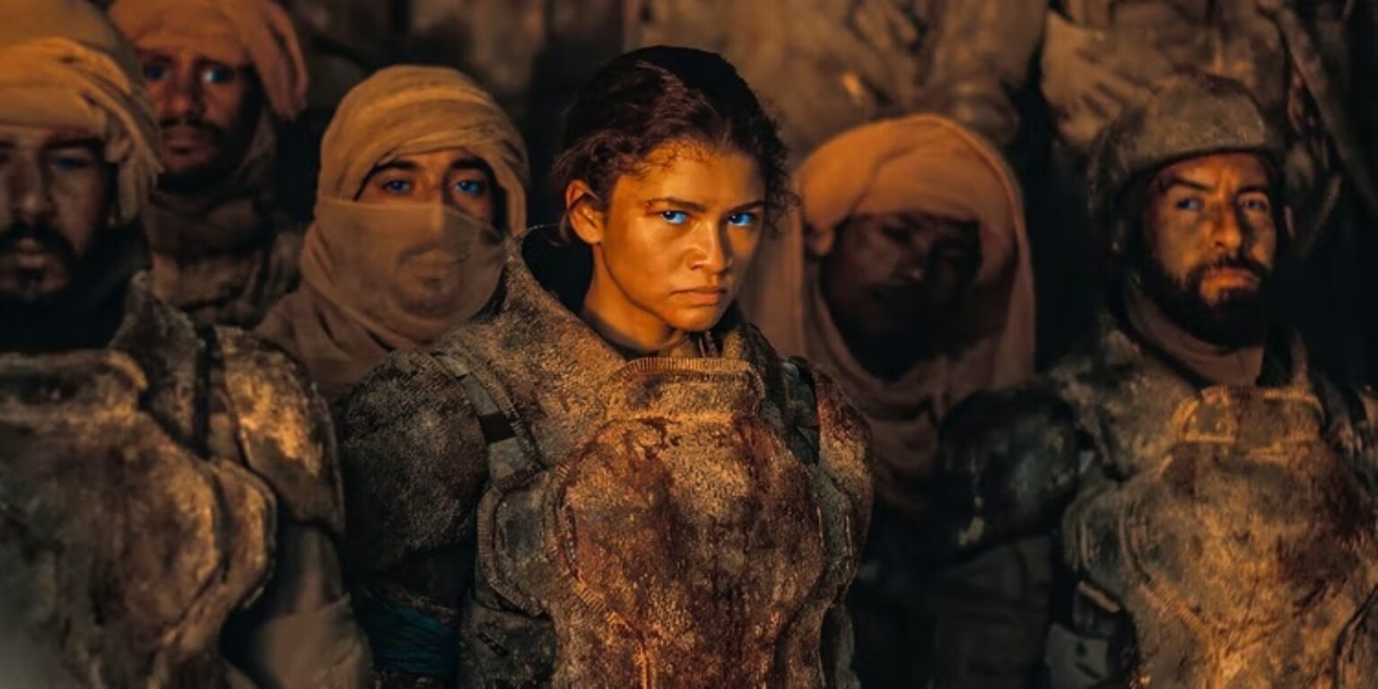 Look de Zendaya em premiere de Duna 2 chama atenção e gera comparação com Star Wars Zendaya como Chani em cena de Duna: Parte Dois (Reprodução / Warner Bros.)