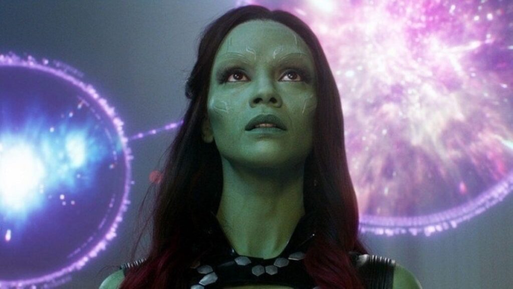 Zoe Saldaña acha que é uma grande perda não trazerem os Guardiões da Galáxia de volta Gamora (Zoë Saldaña) em Guardiões da Galáxia vol. 3 (Reprodução / Marvel)