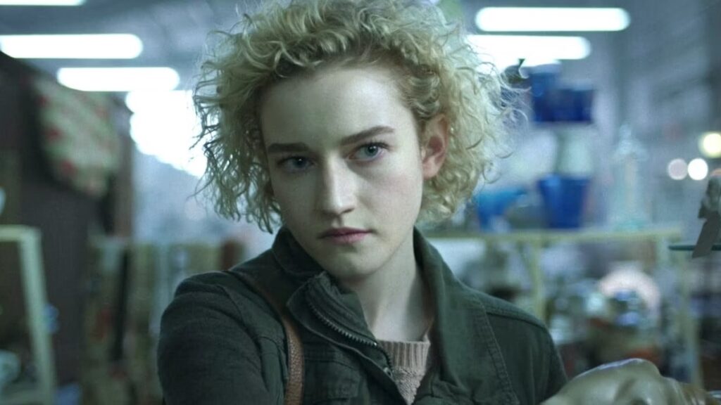 Julia Garner consegue papel em Quarteto Fantástico do MCU Julia Garner em cena de Ozark (Reprodução)