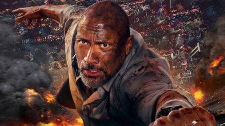 Dwayne Johnson em poster de Skyscraper (Reprodução)