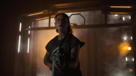 Cailee Spaeny em Alien Romulus (Reprodução)