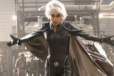 Halle Berry como Tempestade em X-Men 3 (Reprodução)