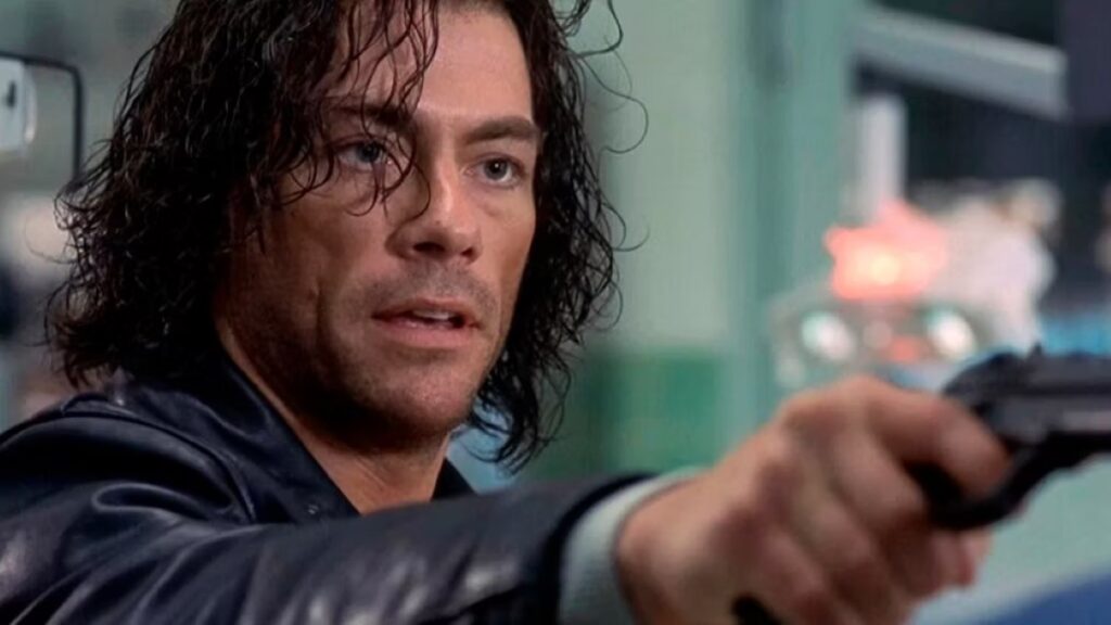 Cena com Jean-Claude Van Damme em Replicante quase terminou em desastre Jean-Claude Van Damme em Replicante (Reprodução)