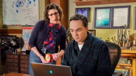 Mayim Bialik e Jim Parsons reprisam papéis de The Big Bang Theory em Jovem Sheldon (Divulgação / Warner Bros.)