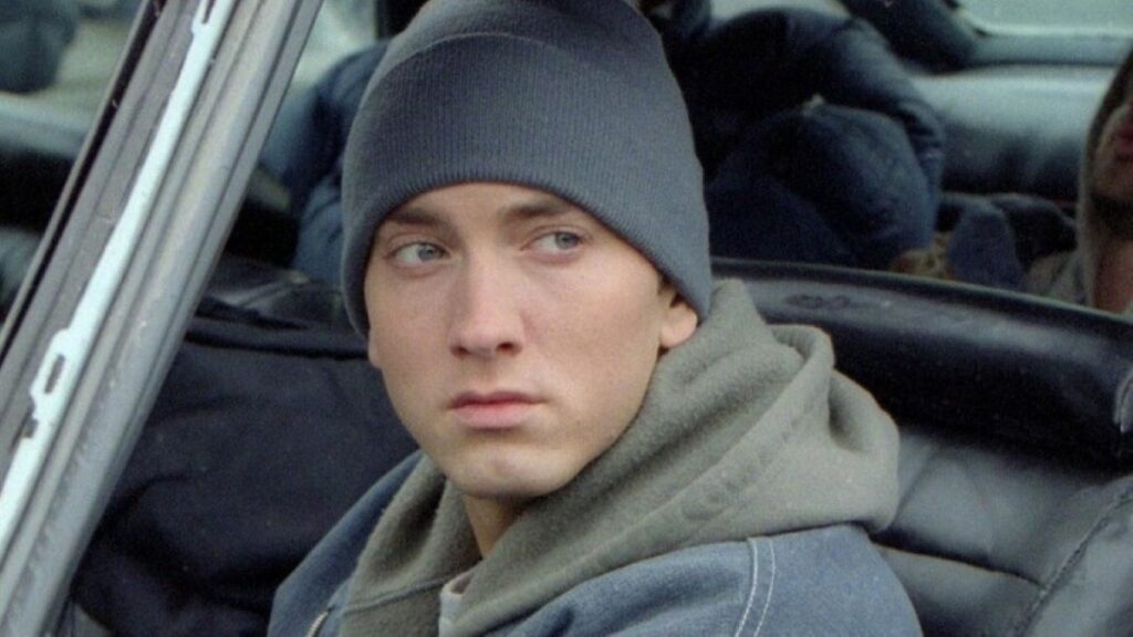 Diretor considerou colocar Eminem em Mad Max: Estrada da Fúria Eminem em 8 Mile - Rua das Ilusões (Reprodução)