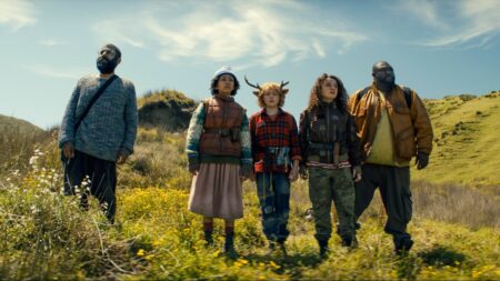 Trailer prepara fãs para o final emocionante de Sweet Tooth Gus e seus amigos na terceira temporada de Sweet Tooth (Divulgação / Netflix)