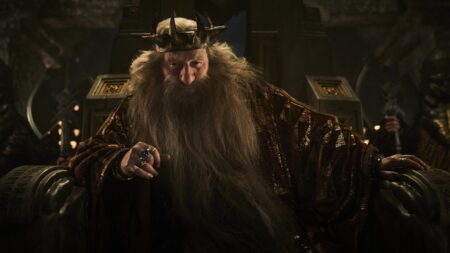 Peter Mullan como Rei Durin III em O Senhor dos Anéis: Os Anéis de Poder (Divulgação / Prime Video)
