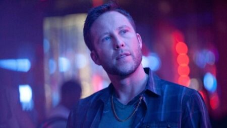 Michael Rosenbaum em Catch .44 (Reprodução)