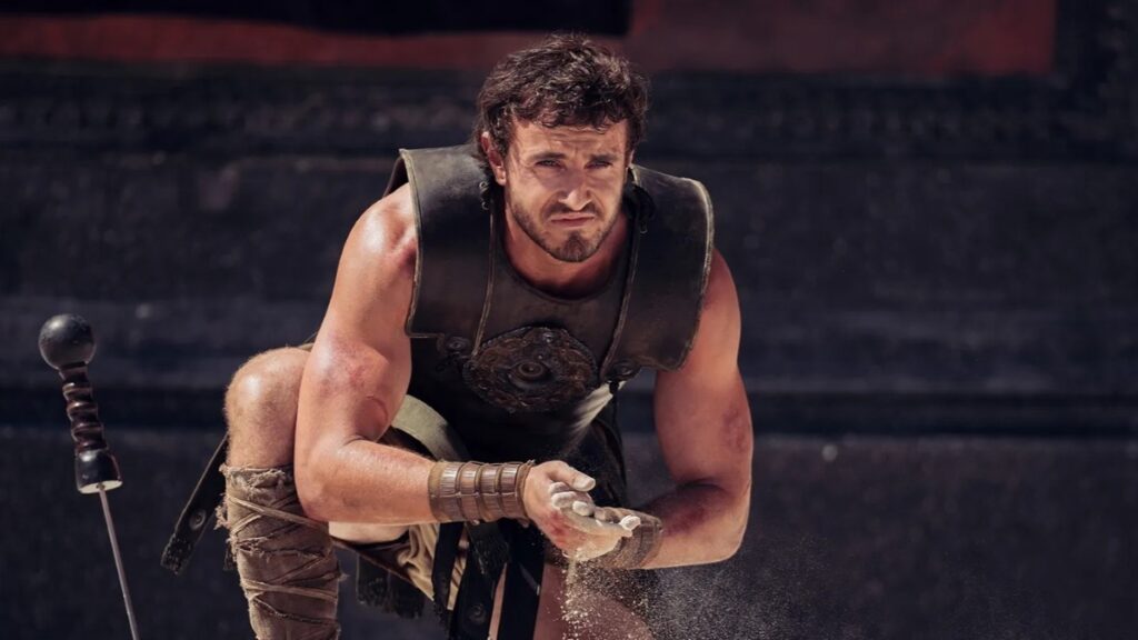 Paul Mescal não queria se tornar um “símbolo sexual” com Gladiador 2 Paul Mescal com Lucius em Gladiador II (Divulgação / Paramount Pictures)