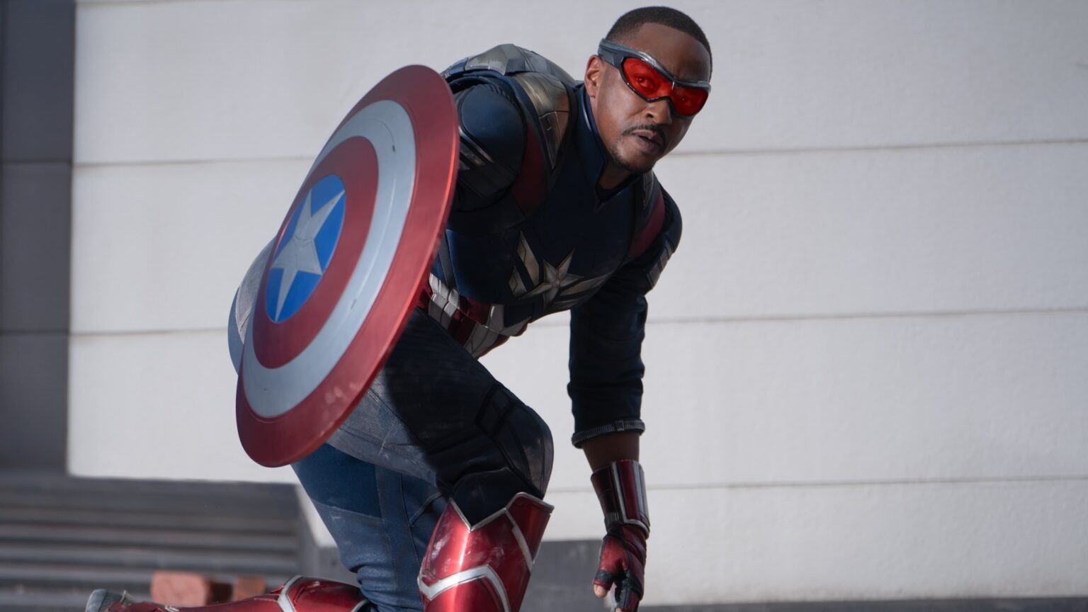 Anthony Mackie como Sam Wilson em Capitão América: Admirável Mundo Novo (Reprodução / Marvel Studios)