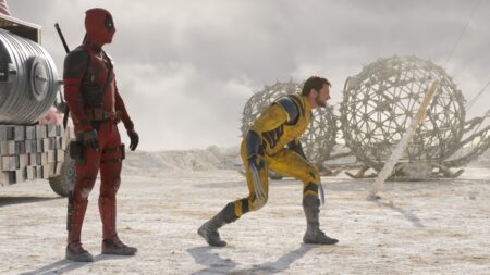 Hugh Jackman e Ryan Reynolds em Deadpool & Wolverine (Reprodução / Marvel Studios)