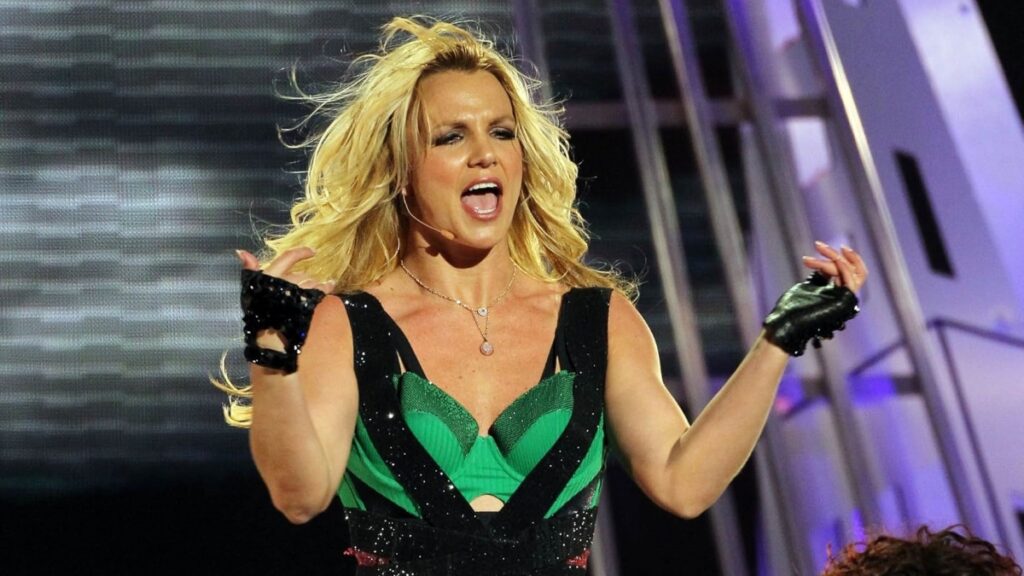 Filme biográfico baseado em livro de memórias de Britney Spears está em andamento Britney Spears (Reprodução)