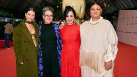 Bruna Linzmeyer, Juliana Rojas, Fernanda Vianna e Mirella Façanha no Festival de Cinema de Gramado (Foto: Carolina Ferronato)