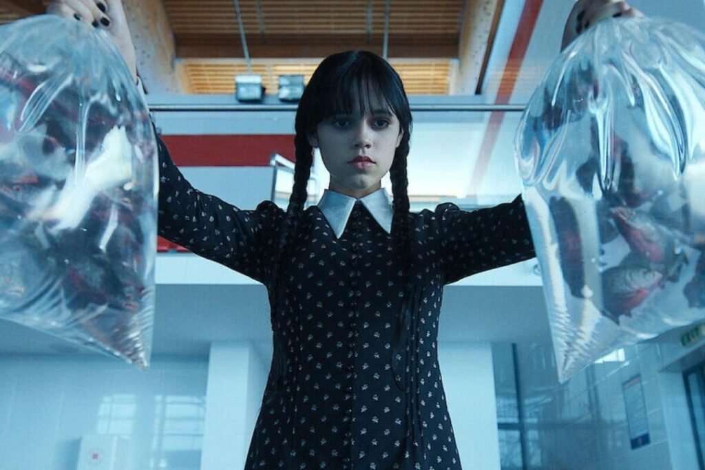 Jenna Ortega comenta sobre dosagem de terror na 2° temporada de “Wandinha” Jenny Ortega comenta sobre dosagem de terror na 2° temporada de "Wandinha"