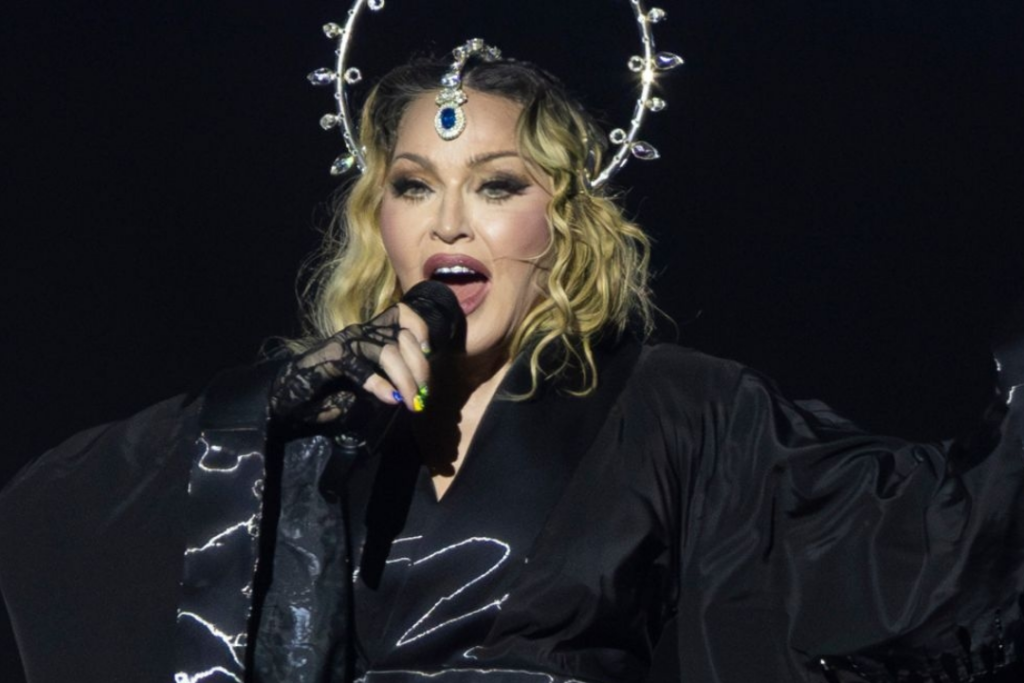 Madonna pode lançar documentário da “Celebration Tour” nos cinemas Madonna pode lançar documentário da "Celebration Tour" nos cinemas
