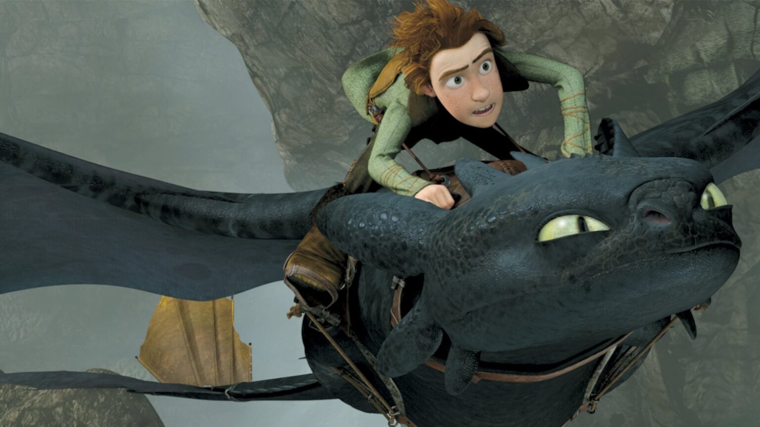 Ator diz quando novidades do live-action de Como Treinar o Seu Dragão serão reveladas Soluço e Banguela em Como Treinar o Seu Dragão (Reprodução / DreamWorks)