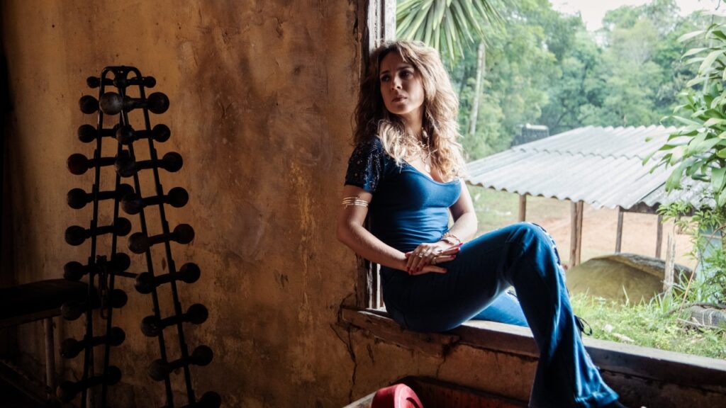 Quarto episódio de Cidade de Deus: A Luta Não Para mantém protagonismo feminino em foco Andreia Horta como Jerusa em Cidade de Deus: A Luta Continua (Reprodução / Max)