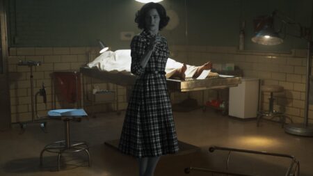 Kathryn Hahn como Agatha Harkness em Agatha Desde Sempre (Reprodução / Marvel)