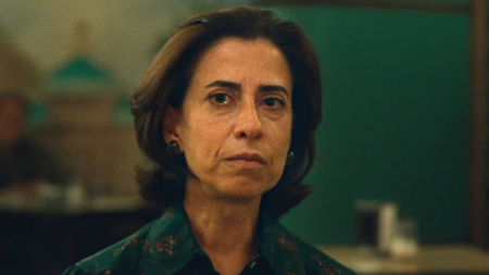 Fernanda Torres como Eunice em Ainda Estou Aqui (Reprodução)