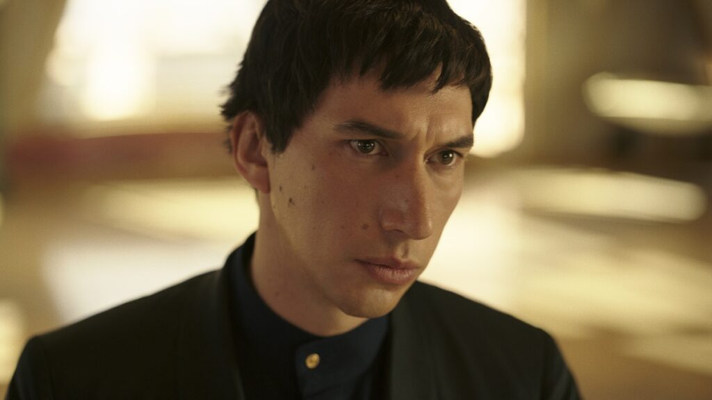 Adam Driver como Cesar em Megalopolis (Reprodução / O2 Play)