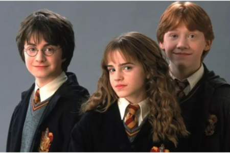 Warner abre seleção para escolher protagonistas da nova serie de Harry Potter Warner abre seleção para escolher protagonistas da nova serie de Harry Potter