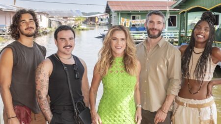 Filipe Bragança, Rafael Chalub, Ingrid Guimarães, Michel Noher e Késia Estácio em Pé no Chão (Divulgação / Prime Video)