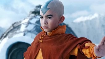 Aang (Zach Tyler Eisen) no live-action de Avatar: A Lenda de Aang (Reprodução)