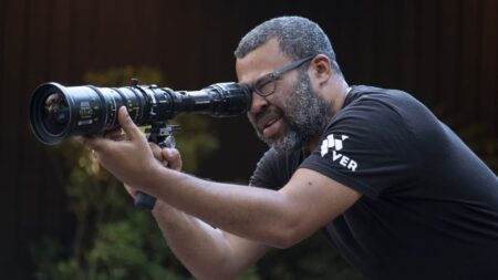 Jordan Peele em Nós (Reprodução / IMDb)