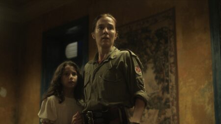 Abraço de Mãe, terror com Marjorie Estiano, estreia na Netflix Marjorie Estiano em Abraço de Mãe (Reprodução)