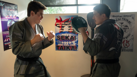 Netflix divulga trailer oficial da segunda parte da 6ª temporada de Cobra Kai