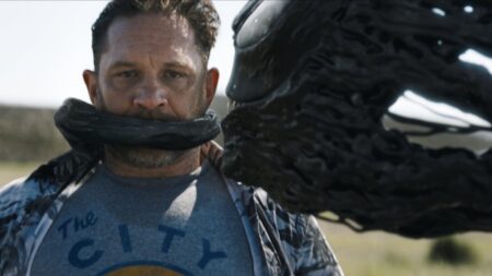 Diretora fala sobre lembrança emocionante de filmar Venom 3 Tom Hardy em Venom: A Última Rodada (Reprodução / Sony)
